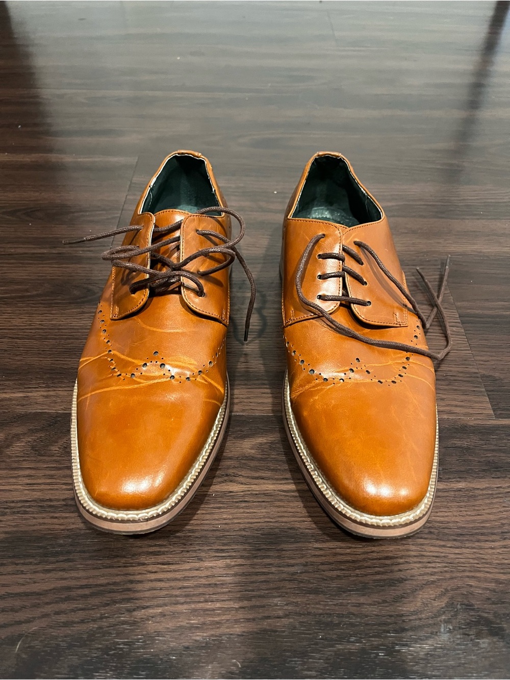 Men's Classic Tan Leather Dress Oxfords